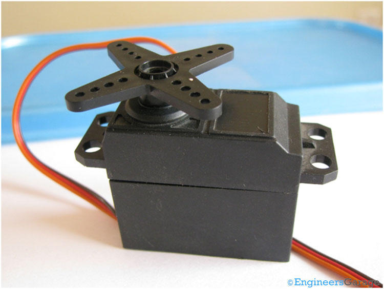 RC servo